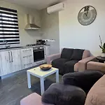 度假居 Relaxing Small *